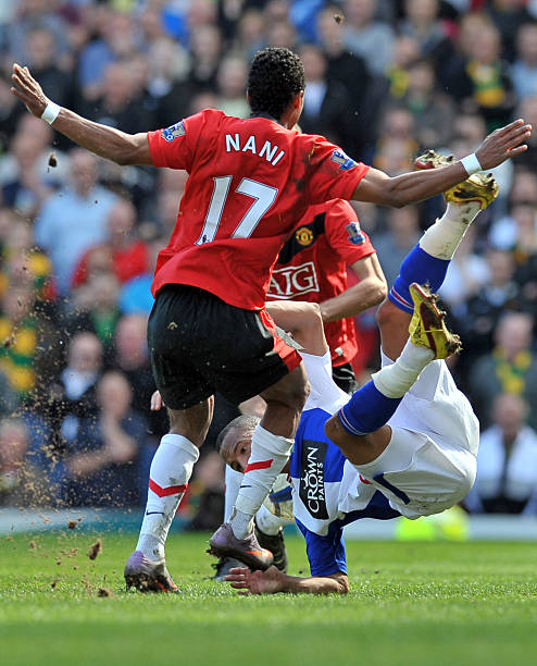 让球迷对他 让球迷对他