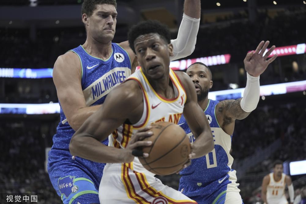 曼市双雄加 曼市双雄加